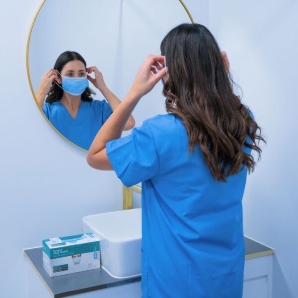 AEROMASK Level 2 Surgical Mask Box/10 - Image 2