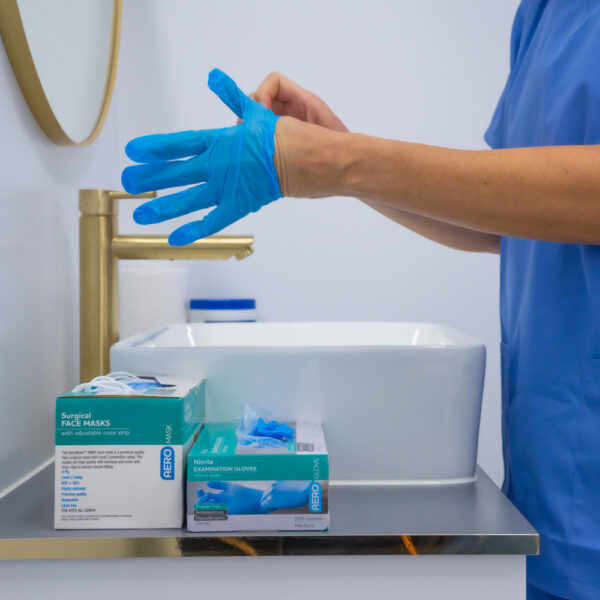 AEROGLOVE X-Large Nitrile Powder-Free Gloves Box/100 - Image 4