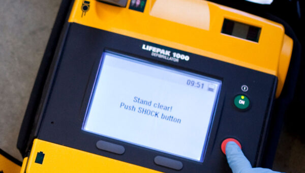 LIFEPAK 1000 Semi-Automatic Defibrillator (DG) - Image 2